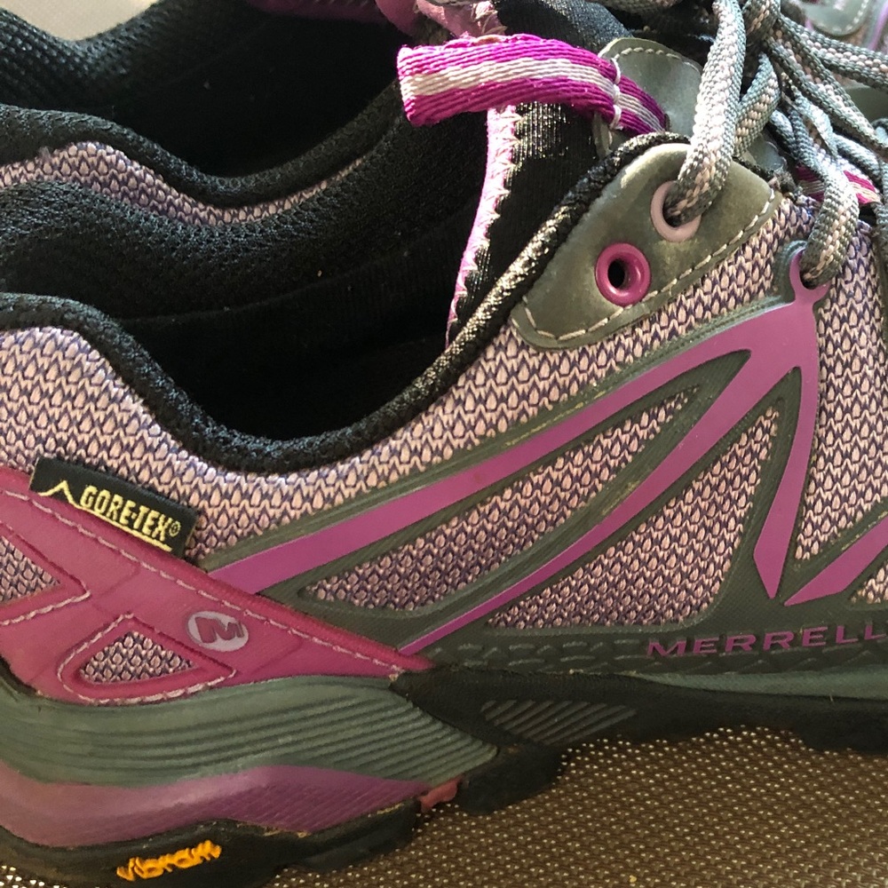Merrell - Picture 3 of 8